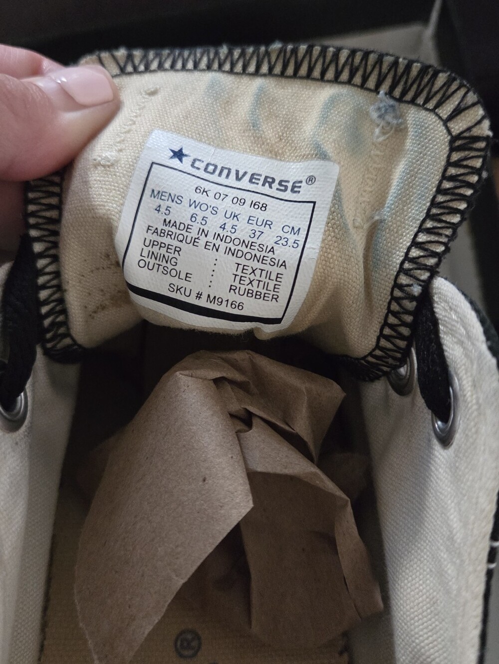 Converse Chuck Taylor All Star Low Top Black Canvas Sneakers Womens 6.5 Mens 4.5 - Picture 9 of 9